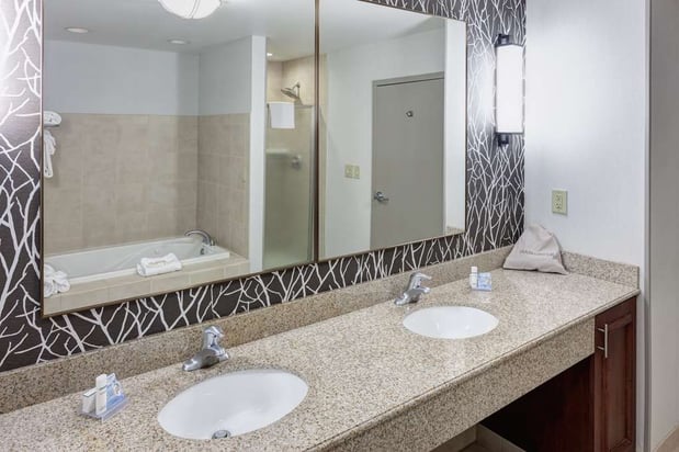 Images Hilton Garden Inn Nashville Vanderbilt