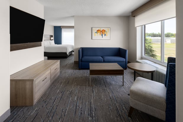 Images Holiday Inn Express & Suites Newberry by IHG