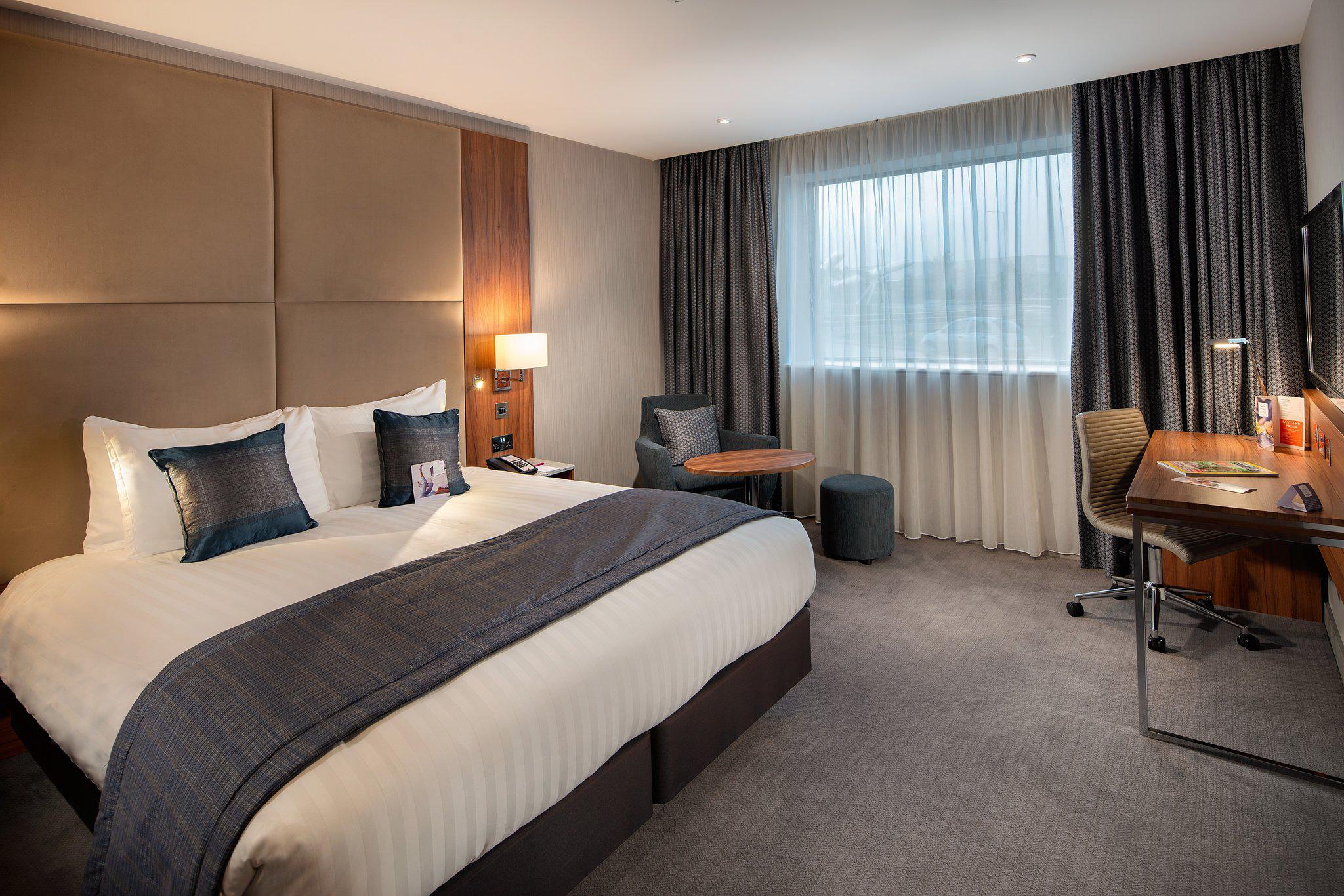 Images Crowne Plaza London Heathrow T4, an IHG Hotel