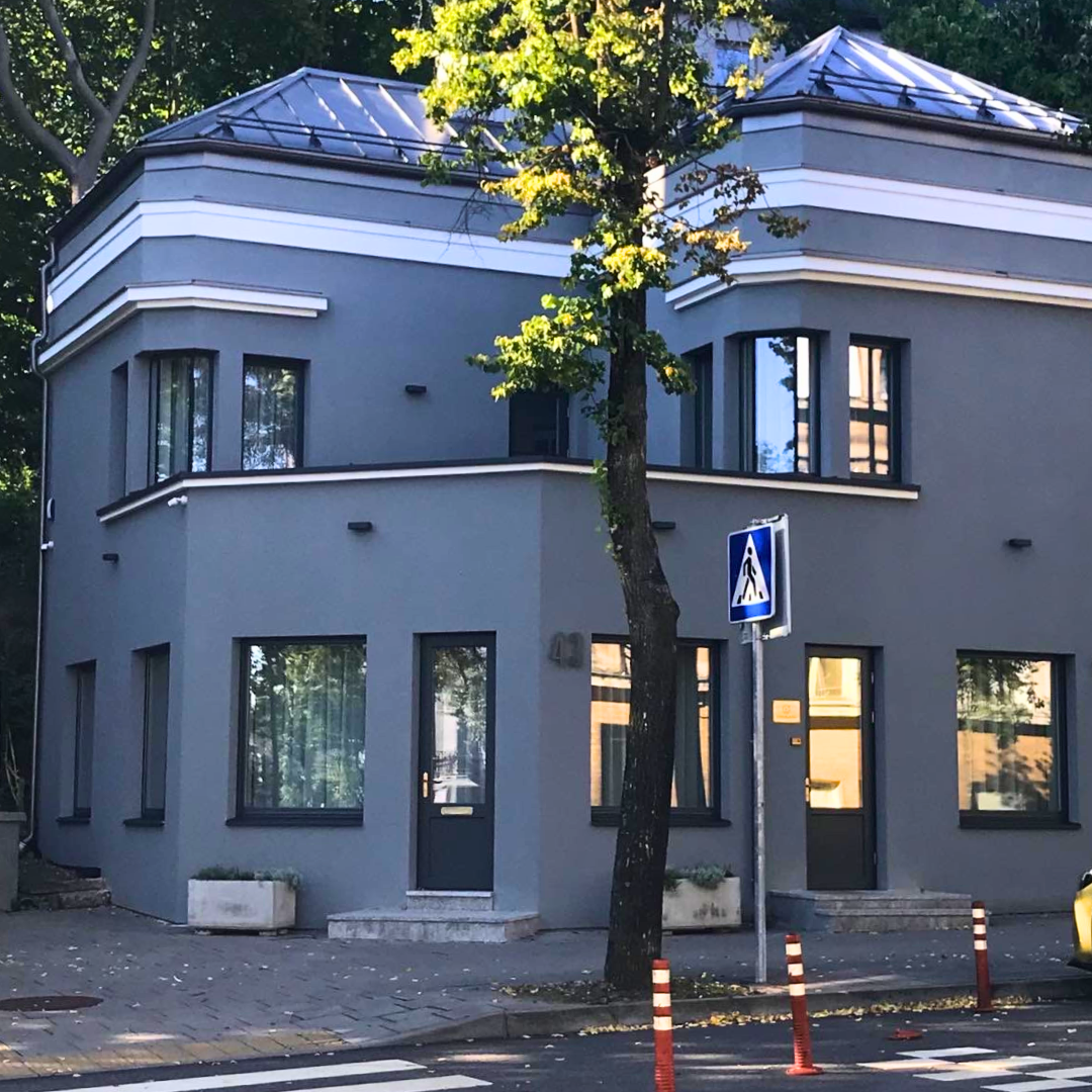 jautakis ir partneriai vieta
