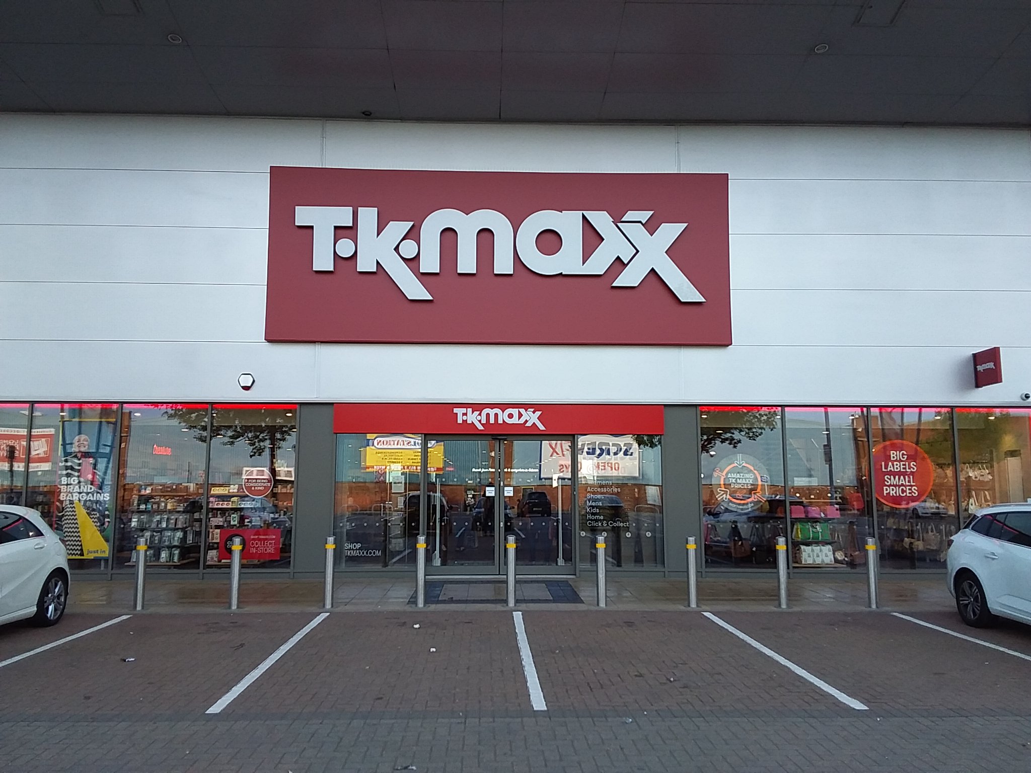 TK Maxx Greenwich Designer Fashion Homeware Up To 60 Less 