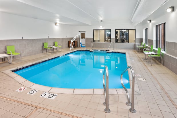 Images Holiday Inn Express & Suites Chicago West-O'Hare Arpt Area by IHG