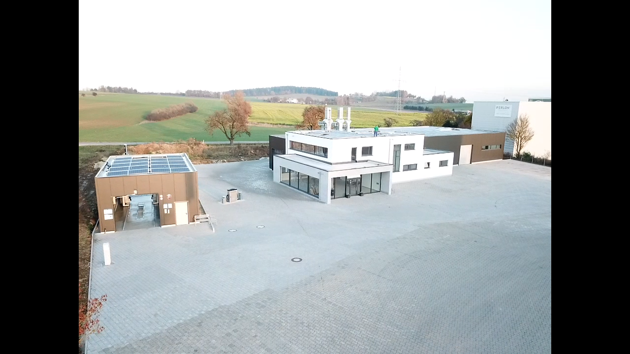 Lack- & Karosseriezentrum Engst GmbH & Co.KG, Christian-Necker-Straße 10 in Munderkingen