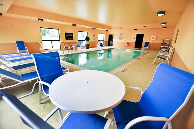 Images Hampton Inn & Suites Louisville East