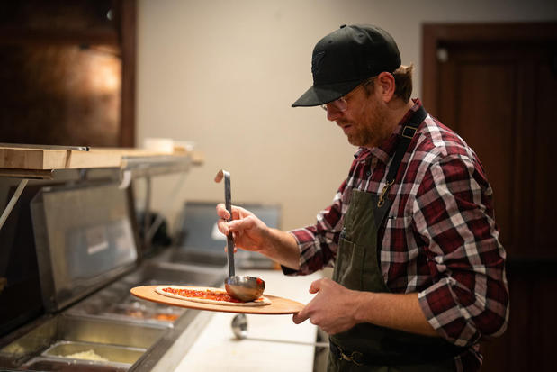 Images Mama Devechios Pizzeria