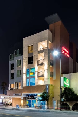 Images Hampton Inn and Suites Los Angeles - Glendale