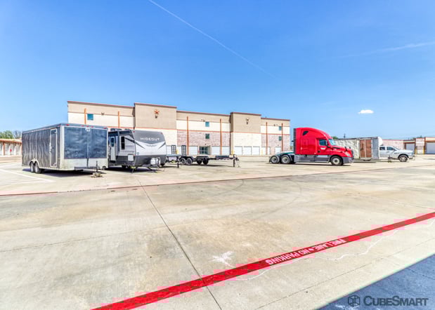 Images CubeSmart Self Storage