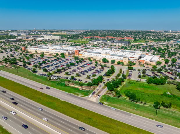 Images Round Rock Premium Outlets