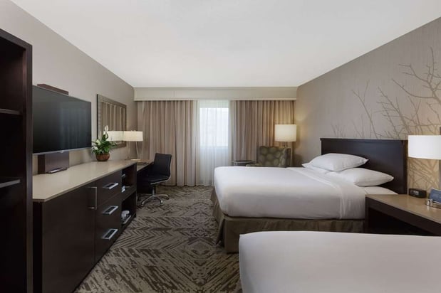 Images Hilton Cincinnati Airport