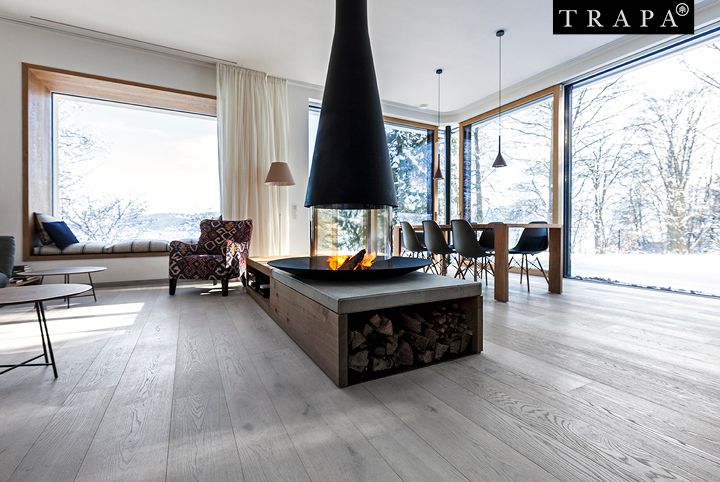 Parkett Hofmann, Am Pfaffenpfad 30 in Nüdlingen