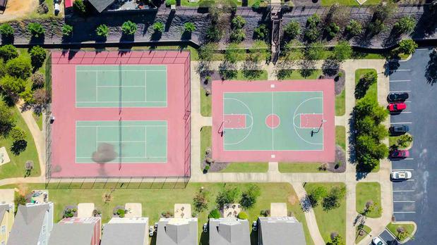 Images The Cottages at Lake Tamaha - Student Housing