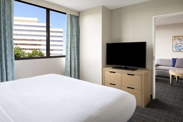 Images Embassy Suites by Hilton Tampa Airport Westshore