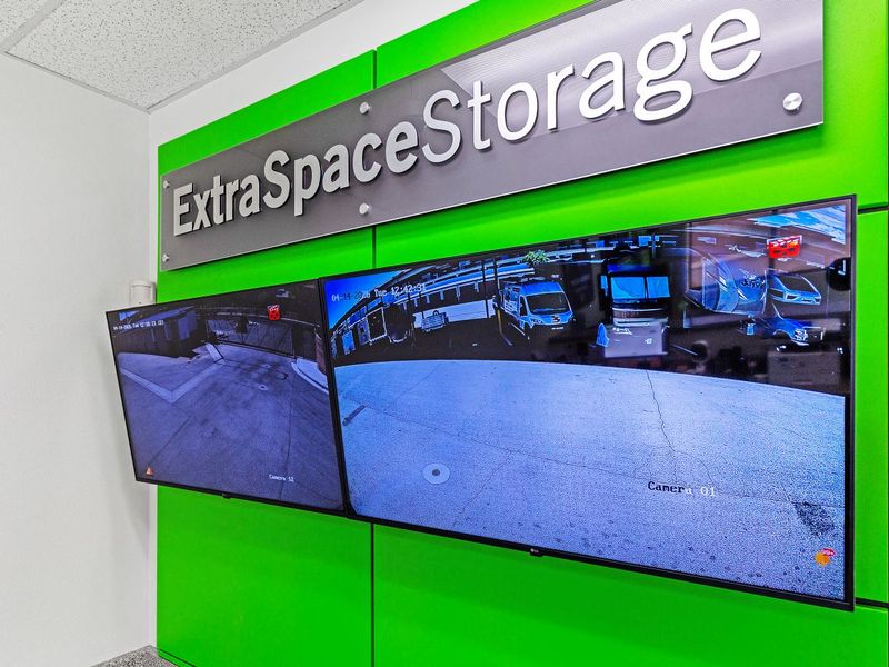 3496_Merchandise Wall 