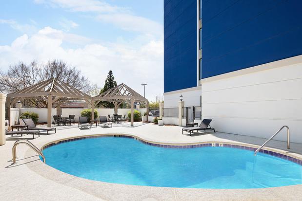 Images Holiday Inn Express & Suites Atlanta - Tucker Northlake by IHG