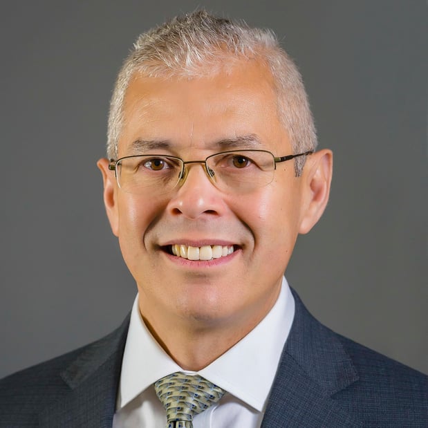 Images Edward Jones - Financial Advisor: Eddie Calderon, AAMS®|CRPC™
