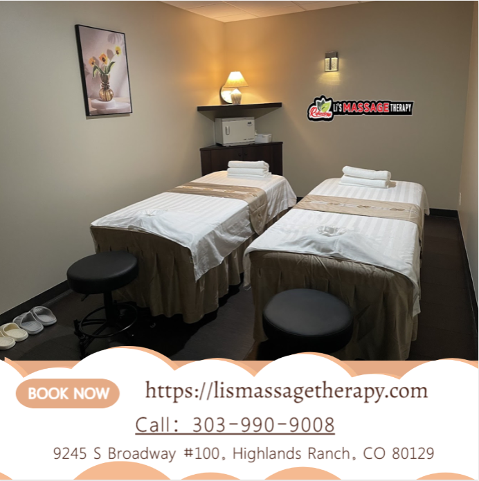 A couple's massage is just like any other massage service,
but you and your partner receive the massage at the same time,
on separate tables, and by two different massage therapists.
The massage is generally offered in a private room on side-by-side massage tables.