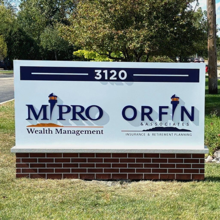 Images Metro Signs & Lighting