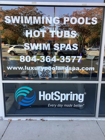 Images Luxury Pool & Spa