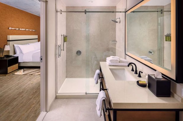 Images Hotel Melby Downtown Melbourne, Tapestry Collection by Hilton
