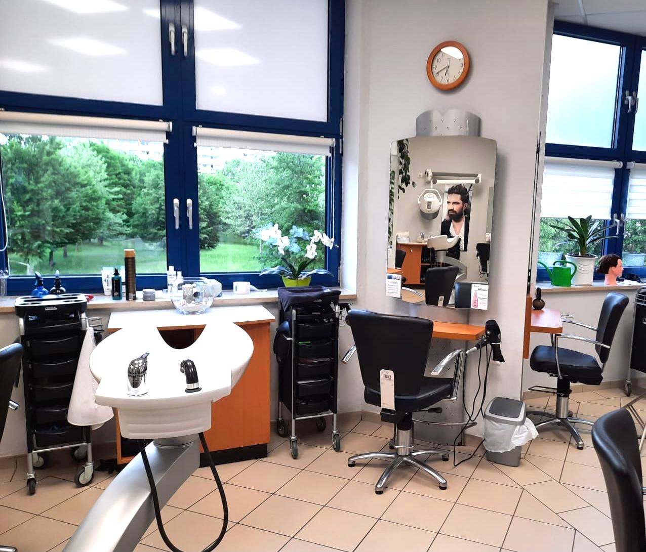 Salon Beauty – Ihr Friseur in Chemnitz, Alfred-Neubert-Straße 17 in Chemnitz