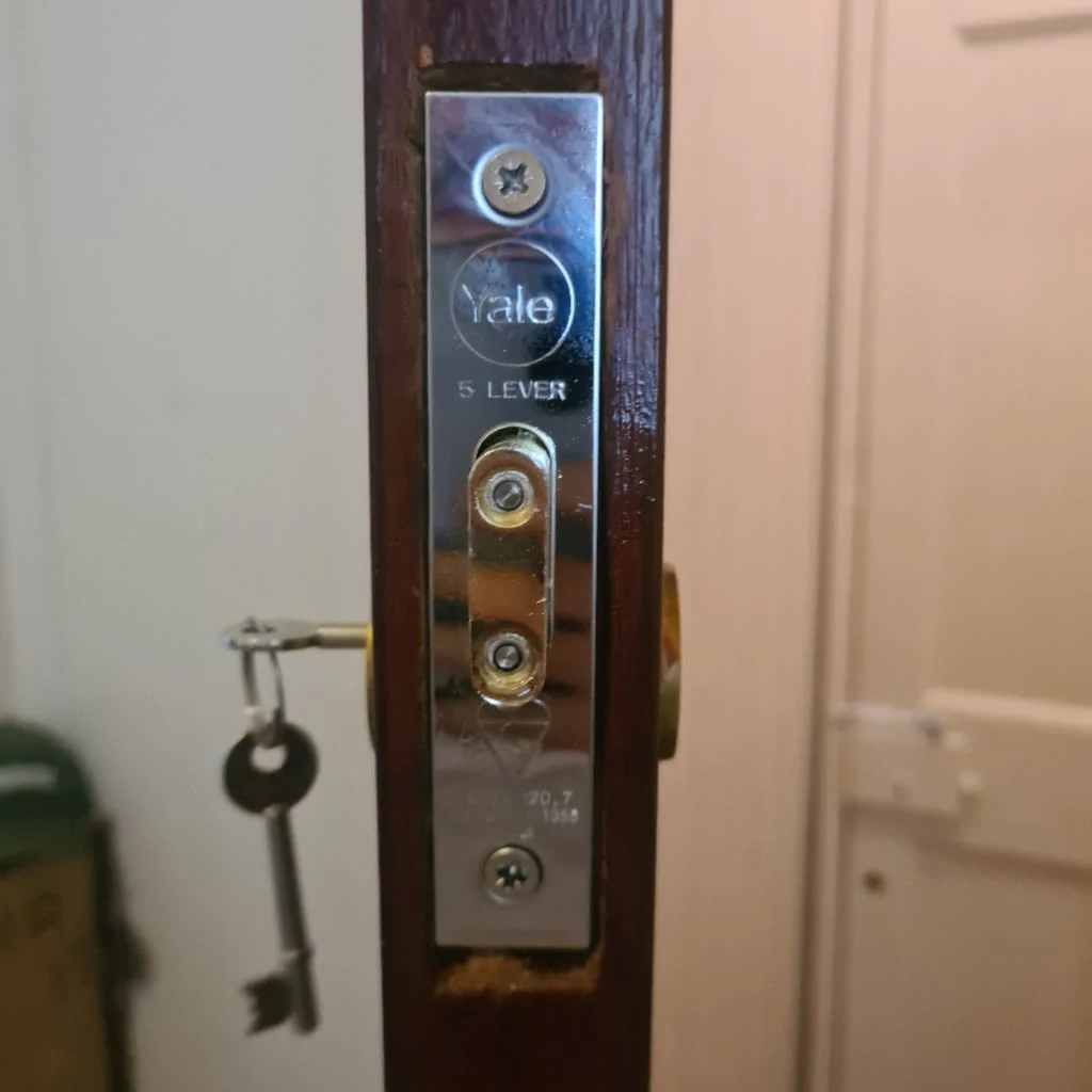 Images KG Lock & Safe Ltd