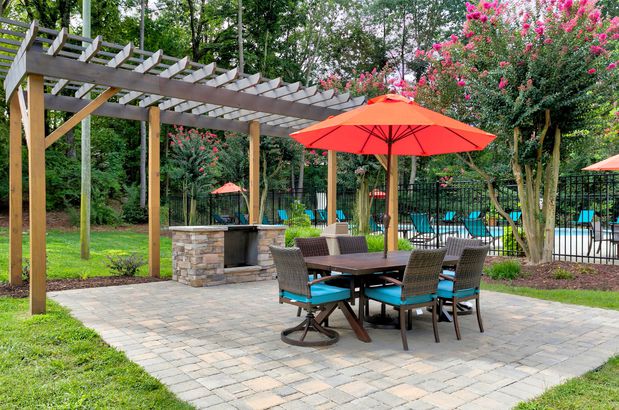 Images Estes Park Apartments