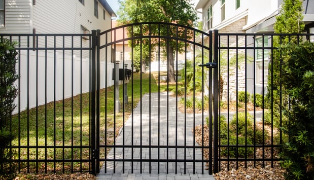 Images Superior Fence & Rail of Greater Seattle