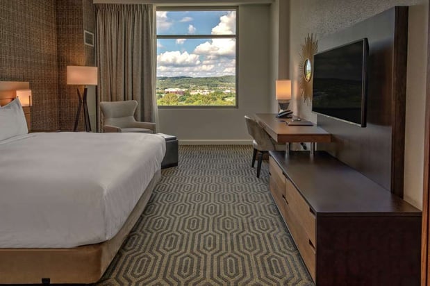 Images Hilton Franklin Cool Springs