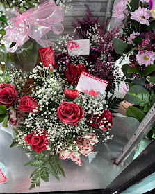 Everything Nice Floral and Marketplace Image