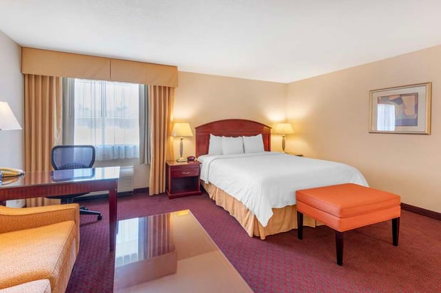Images Best Western Plus West Covina Inn