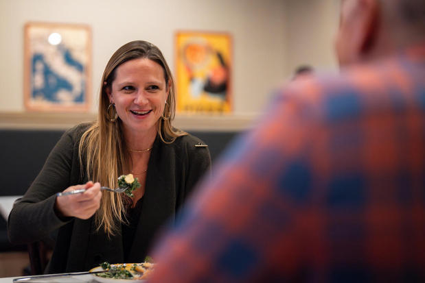 Images Mama Devechios Pizzeria