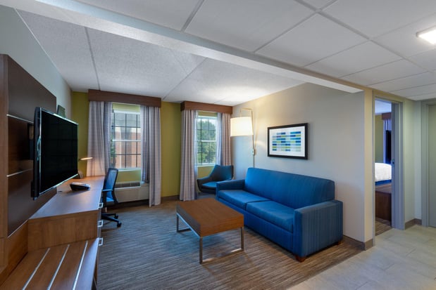 Images Holiday Inn Express State College @Williamsburg Square by IHG