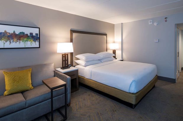 Images DoubleTree by Hilton Madison East