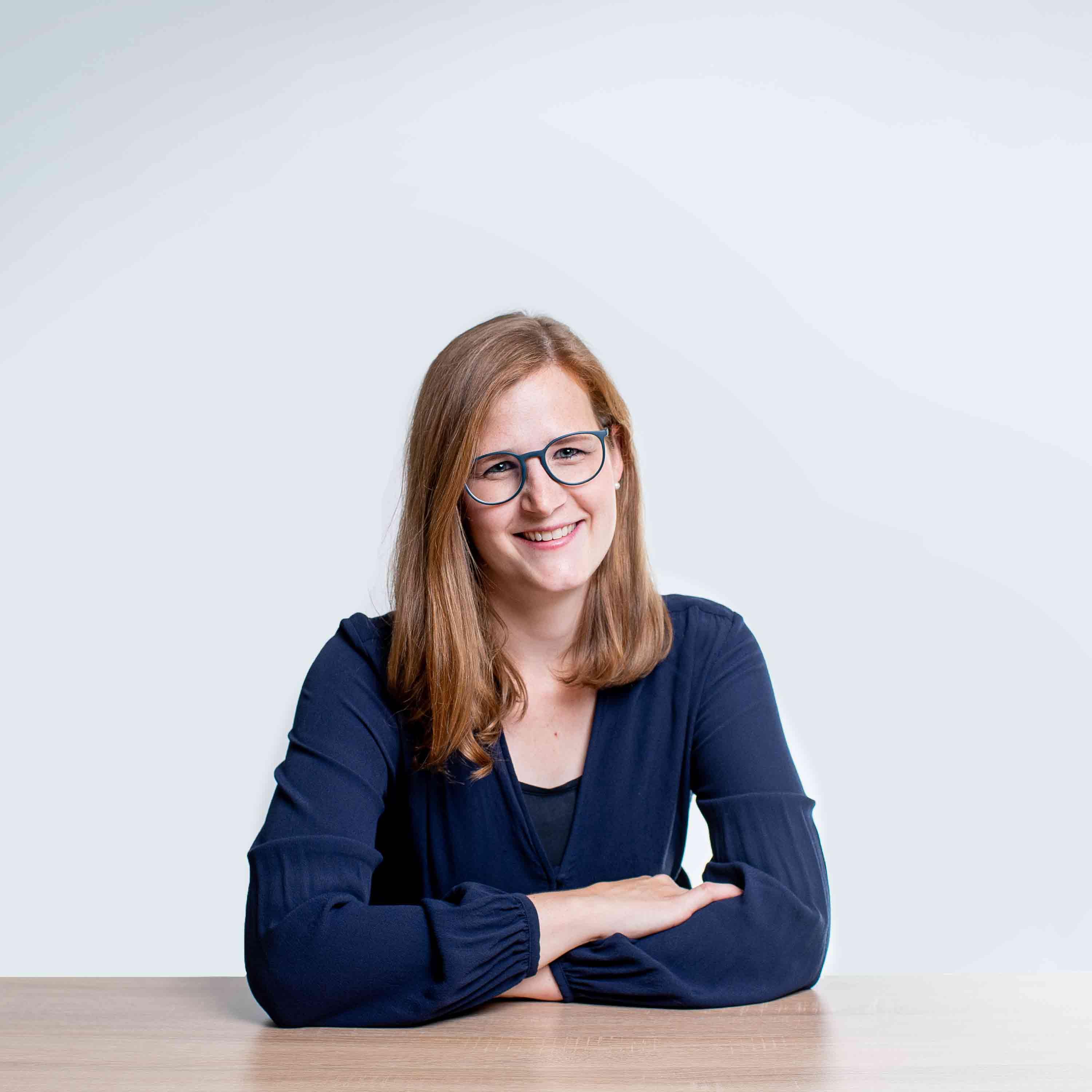 Anna-Lisa Lentes | Projektmanagerin Social • Media Managerin