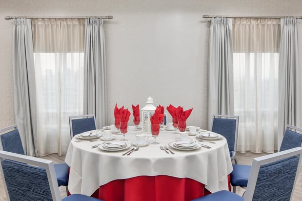 Images Holiday Inn Express & Suites Greenville-I-85 & Woodruff Rd by IHG