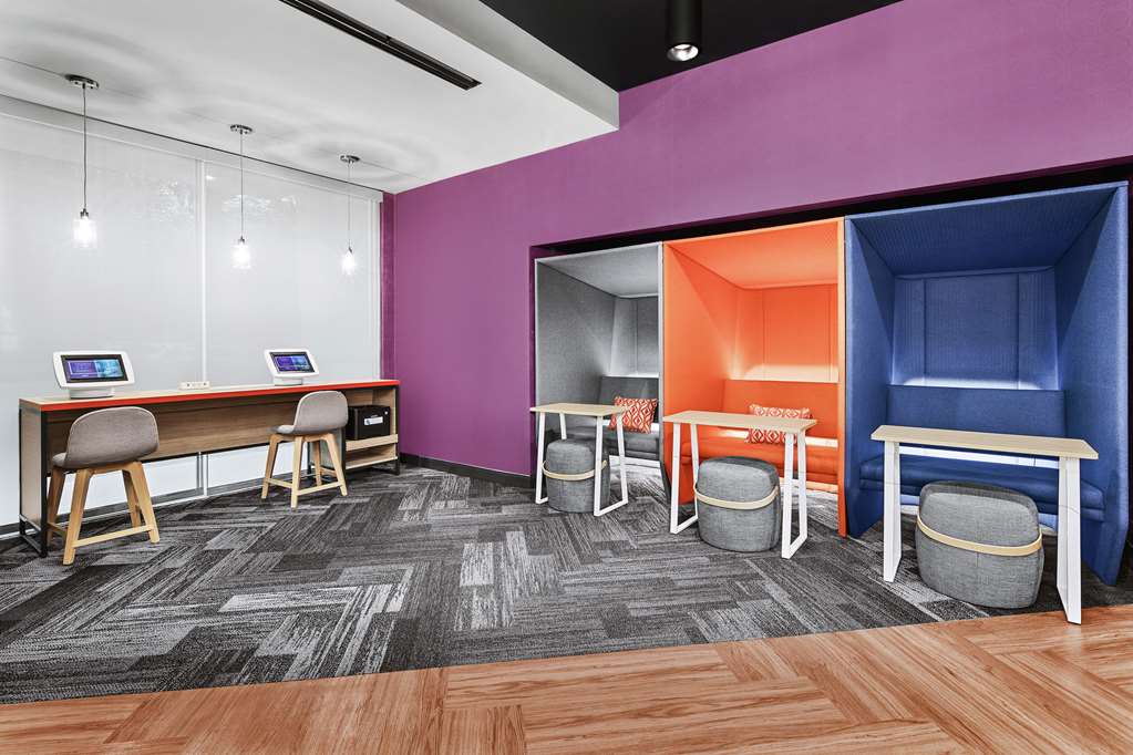 Tru By Hilton Savannah Midtown