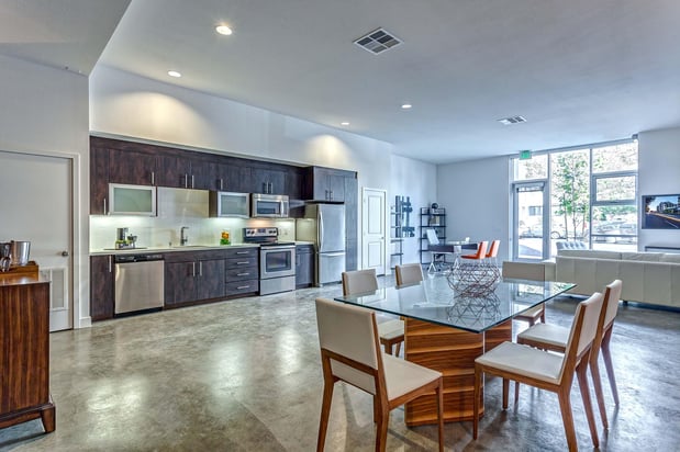 Images Camden Glendale Apartments