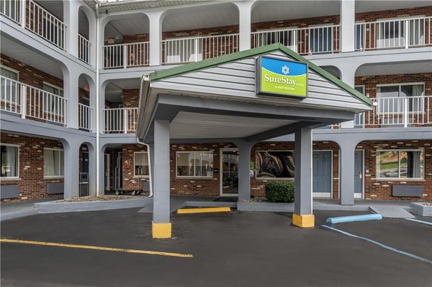 Images SureStay by Best Western Summersville