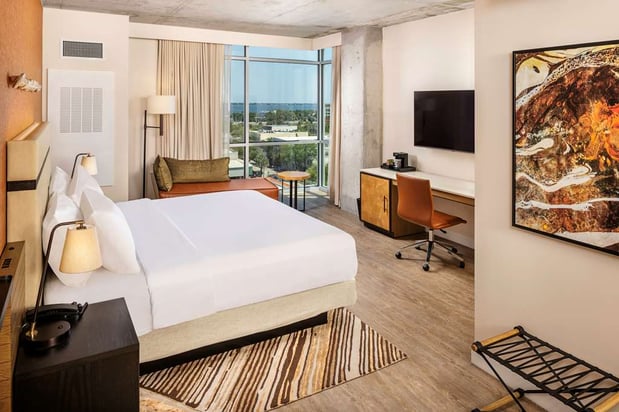 Images Hotel Melby Downtown Melbourne, Tapestry Collection by Hilton