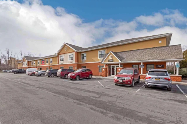 Studio 6 Extended Stay Rochester GreeceA^ NY Image