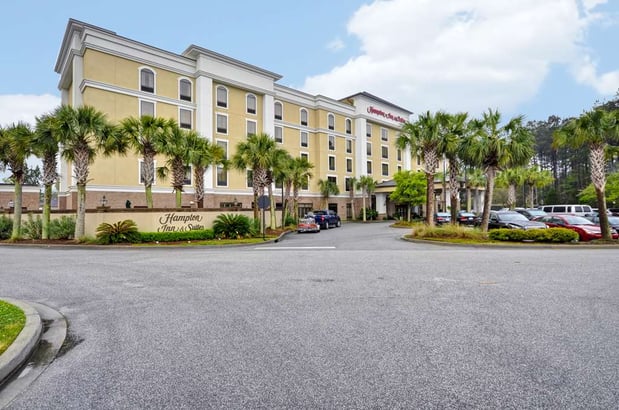 Images Hampton Inn & Suites North Charleston-University Blvd