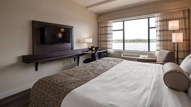 Images Best Western Plus Coastline Inn