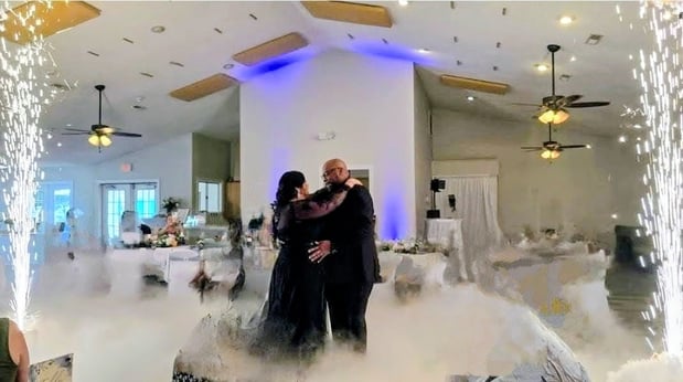 Images DJ Greg G/ DJ & Photo Booth