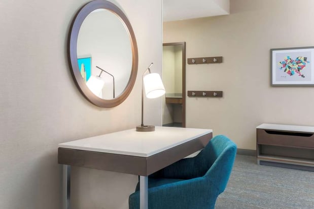 Images Hampton Inn & Suites Pittsburgh-Downtown