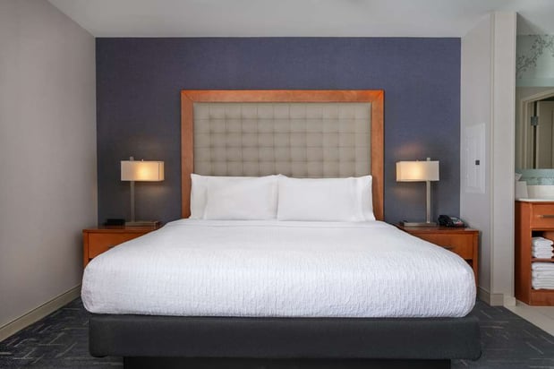 Images Homewood Suites by Hilton Gateway Hills Nashua