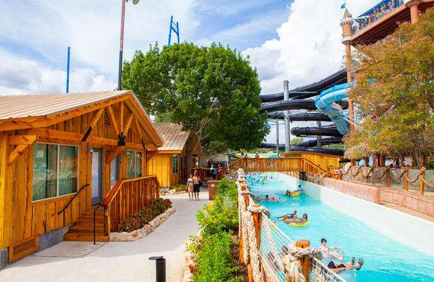Images The Resorts at Schlitterbahn