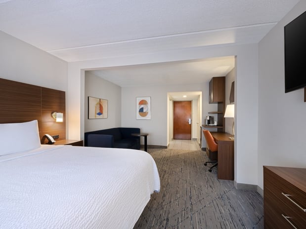 Images Holiday Inn Express & Suites Augusta West - Fort Eisenhower by IHG