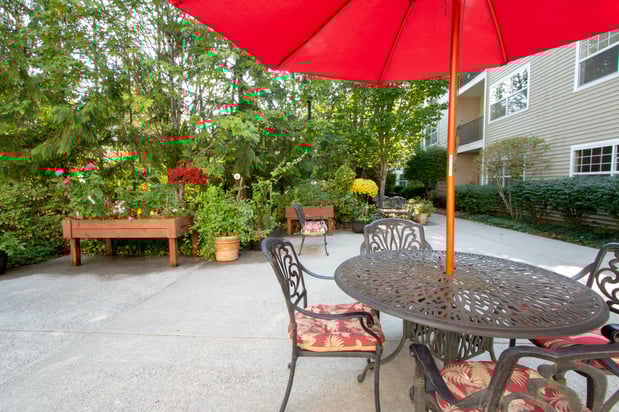 Images Cascadia Village Senior Living by Cogir