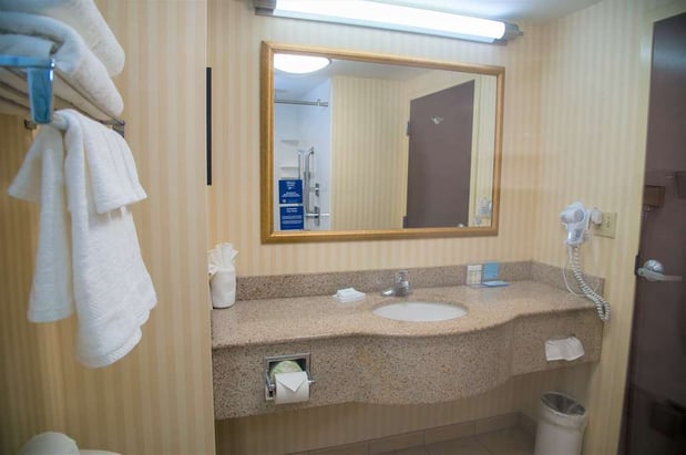 Images Hampton Inn Lewisburg