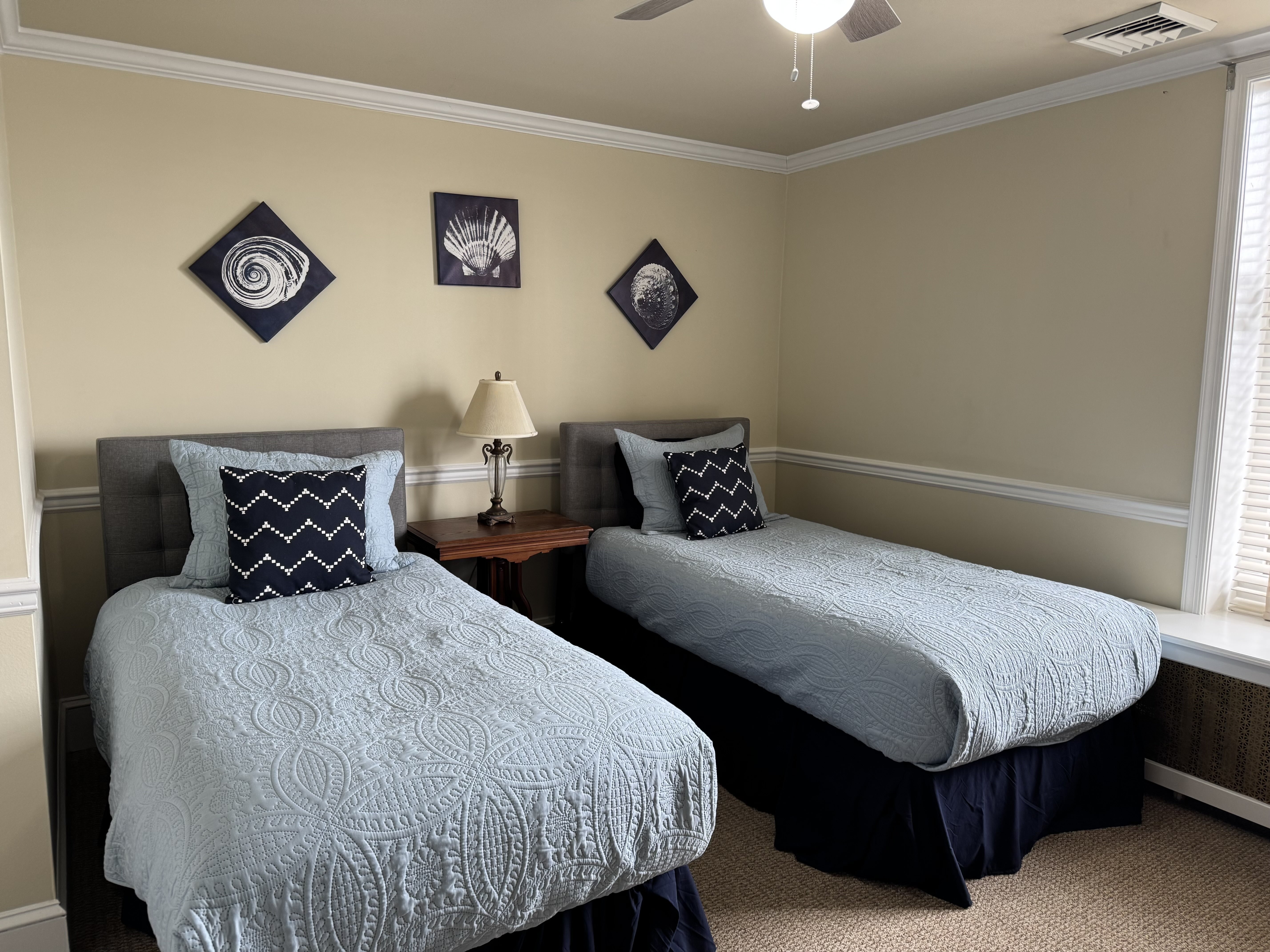 Kitty Knight Inn Image